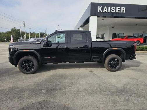 2026 GMC Sierra 2500 AT4