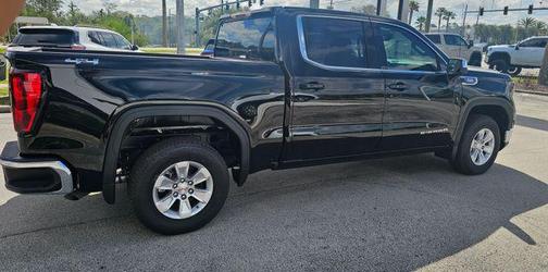 Onyx Black 2026 GMC Sierra 1500 SLE