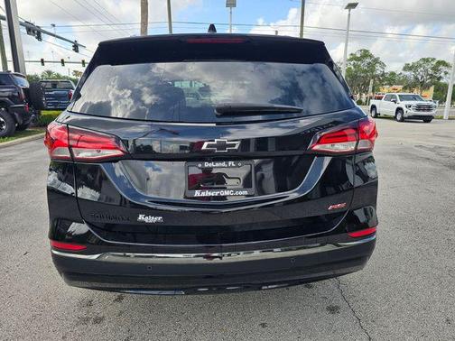 Mosaic Black Metallic 2023 Chevrolet Equinox FWD RS