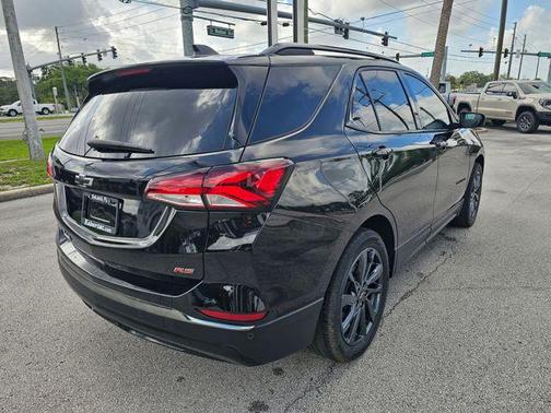 Mosaic Black Metallic 2023 Chevrolet Equinox FWD RS