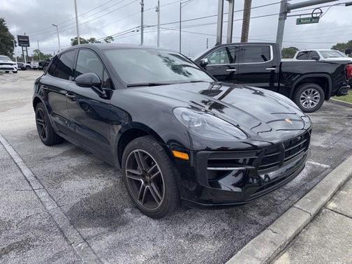 2020 Porsche Macan S