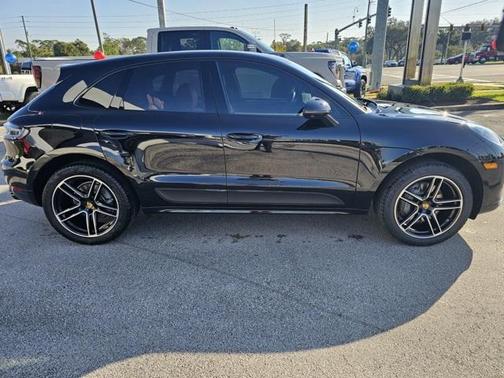 2020 Porsche Macan S