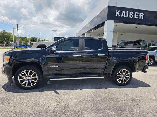 Onyx Black 2017 GMC Canyon Denali