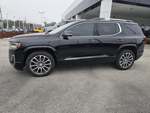 2021 GMC Acadia Denali
