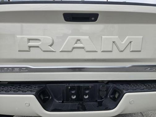 2018 RAM 2500 Limited Mega Cab 4x4 6'4' Box