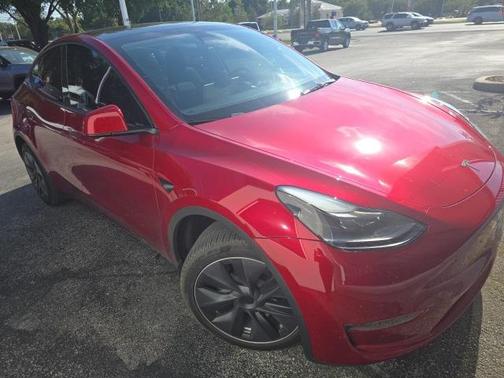 2024 Tesla Model Y Long Range Dual Motor All-Wheel Drive
