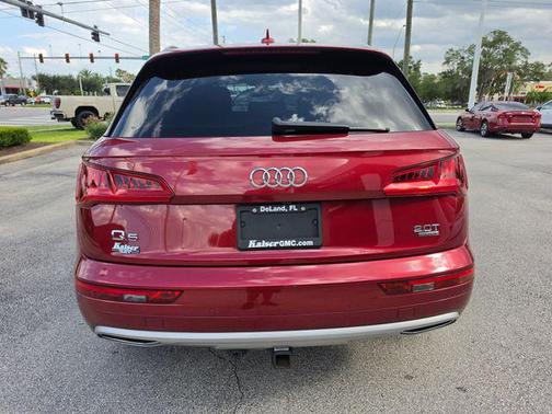 Matador Red Metallic 2018 Audi Q5 2.0T Tech Premium