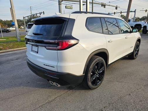 2026 GMC Acadia Elevation FWD