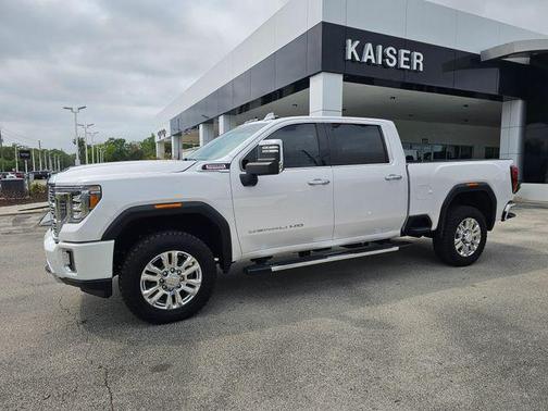 White Frost Tricoat 2020 GMC Sierra 2500 Denali