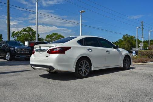 2018 Nissan Altima 2.5 SR