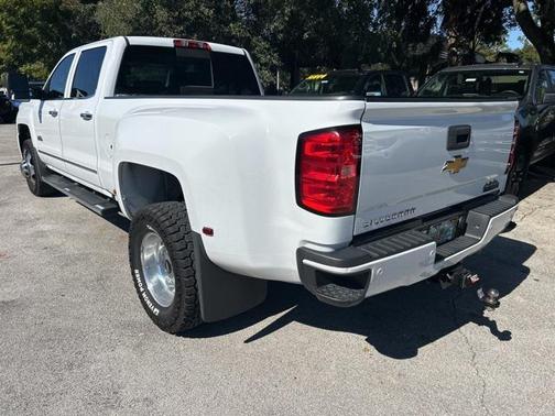 2019 Chevrolet Silverado 3500 High Country