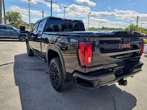Ebony Twilight Metallic 2022 GMC Sierra 2500 Denali