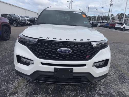 2023 Ford Explorer ST