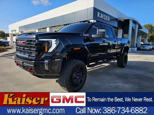 2024 GMC Sierra 2500 AT4