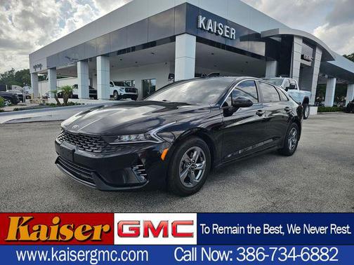 Ebony Black 2021 Kia K5 LXS