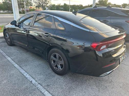 Ebony Black 2021 Kia K5 LXS