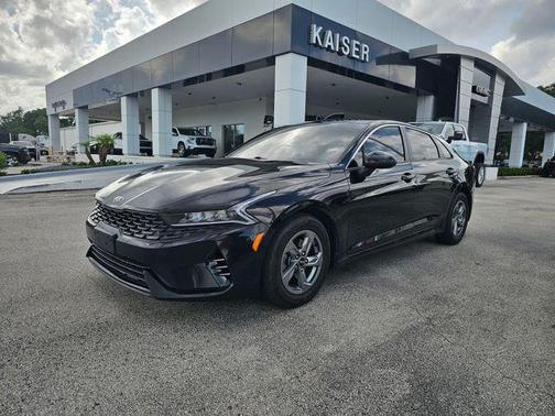 Ebony Black 2021 Kia K5 LXS