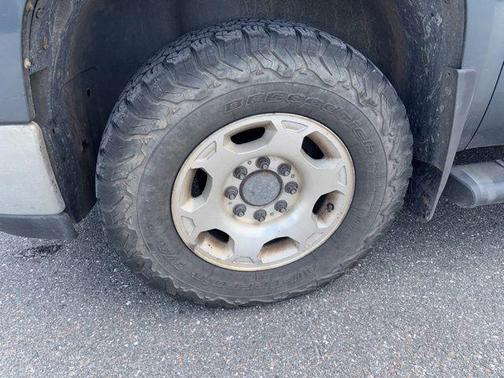 Stealth Gray Metallic 2008 GMC Sierra 2500 SLT H/D Crew Cab