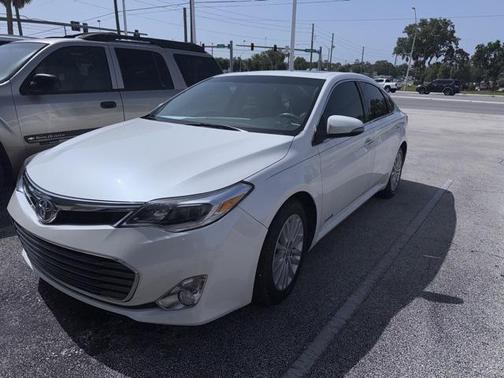 2014 Toyota Avalon Hybrid Limited