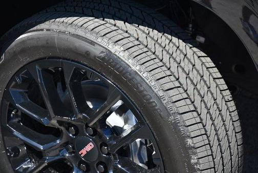 2025 GMC Yukon XL 2WD Elevation