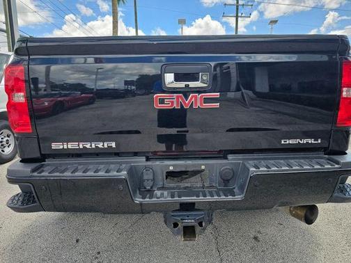 2018 GMC Sierra 3500 Denali
