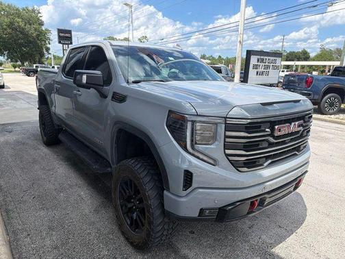 Thunderstorm Gray 2024 GMC Sierra 1500 AT4