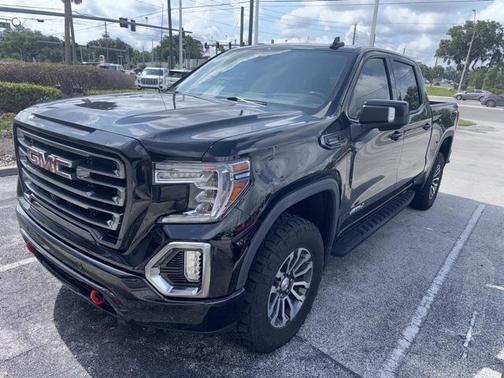 2021 GMC Sierra 1500 AT4