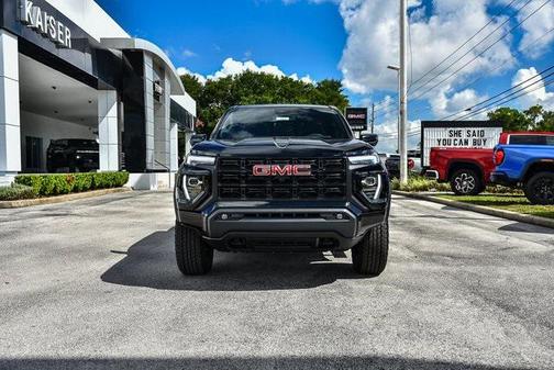 2025 GMC Canyon Elevation