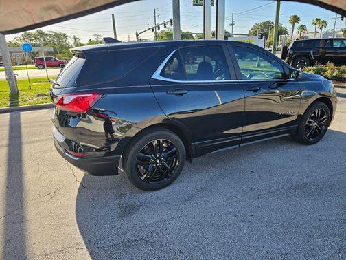 Mosaic Black Metallic 2021 Chevrolet Equinox 1LT