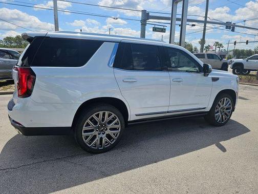 Glacier White Tricoat 2026 GMC Yukon Denali Ultimate