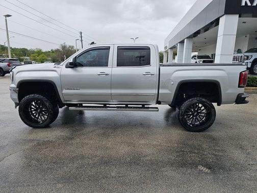 Quicksilver Metallic 2018 GMC Sierra 1500 SLT