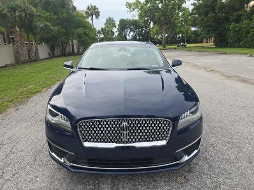 2019 Lincoln MKZ Hybrid Reserve