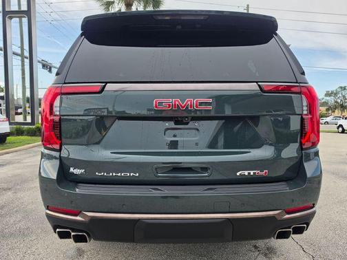 Midnight Pine 2026 GMC Yukon 4WD AT4 Ultimate