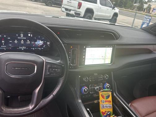 White Frost Tricoat 2023 GMC Yukon Denali Ultimate