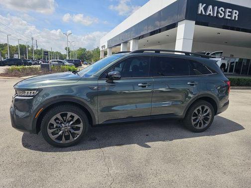 Aruba Green 2023 Kia Sorento EX