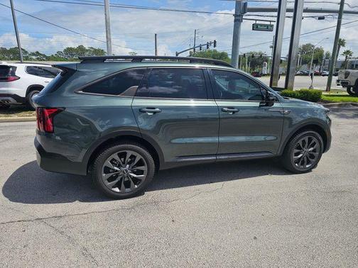 Aruba Green 2023 Kia Sorento EX
