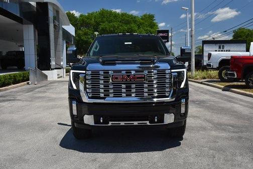 2025 GMC Sierra 2500 Denali
