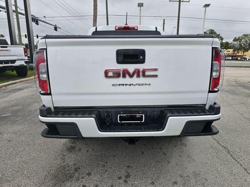 2021 GMC Canyon Elevation Standard
