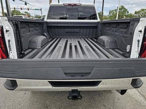 2024 GMC Sierra 2500 SLT
