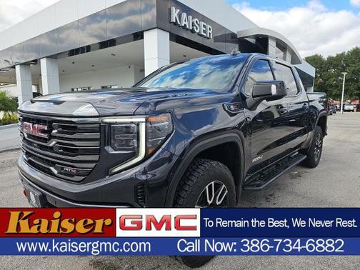 2023 GMC Sierra 1500 AT4