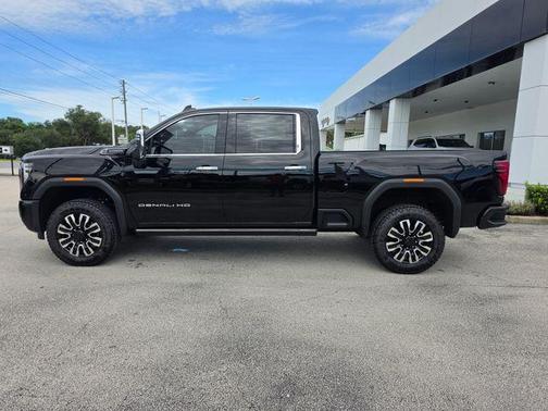 Onyx Black 2026 GMC Sierra 2500 Denali Ultimate