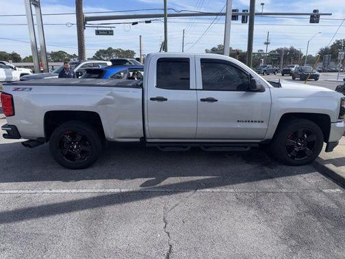 2017 Chevrolet Silverado 1500 2LT