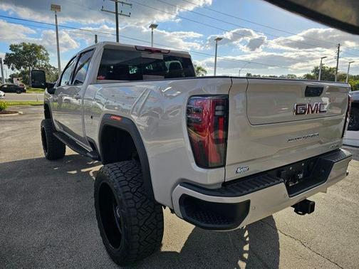 Coastal Dune 2026 GMC Sierra 3500 AT4