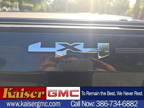Sky 2020 GMC Sierra 1500 SLE