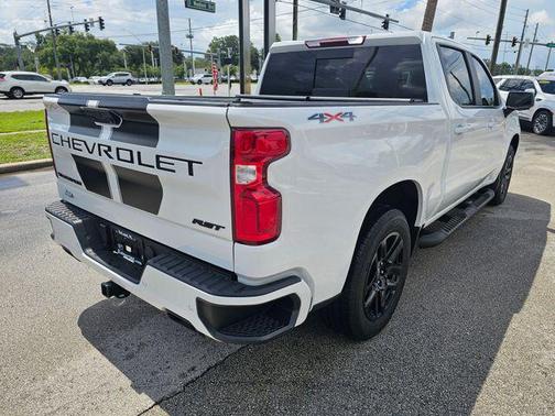 Summit White 2025 Chevrolet Silverado 1500 RST