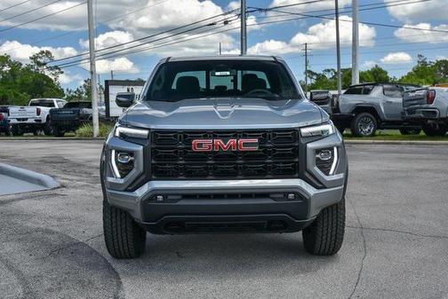 2025 GMC Canyon Elevation