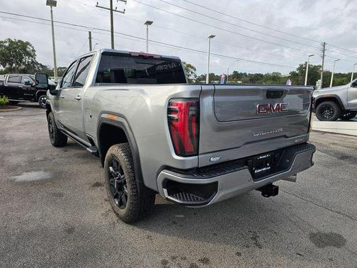2026 GMC Sierra 2500 AT4