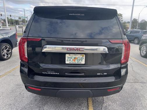 2022 GMC Yukon XL SLE