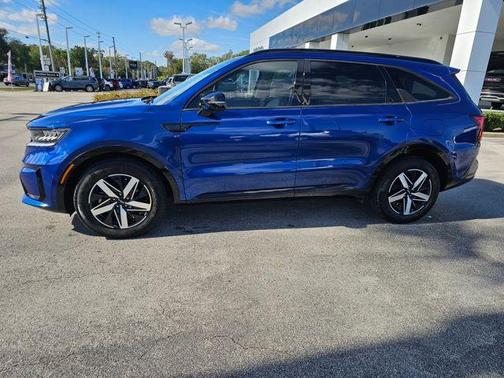 2022 Kia Sorento S