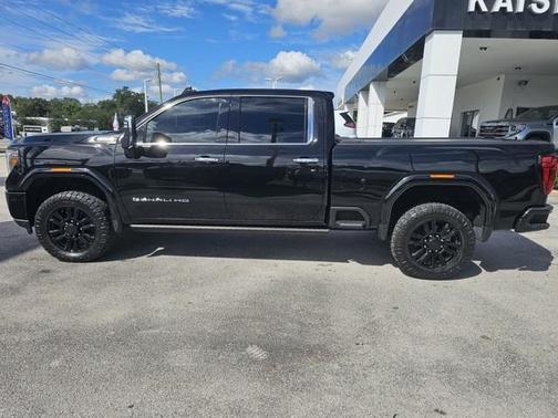 2023 GMC Sierra 2500 Denali